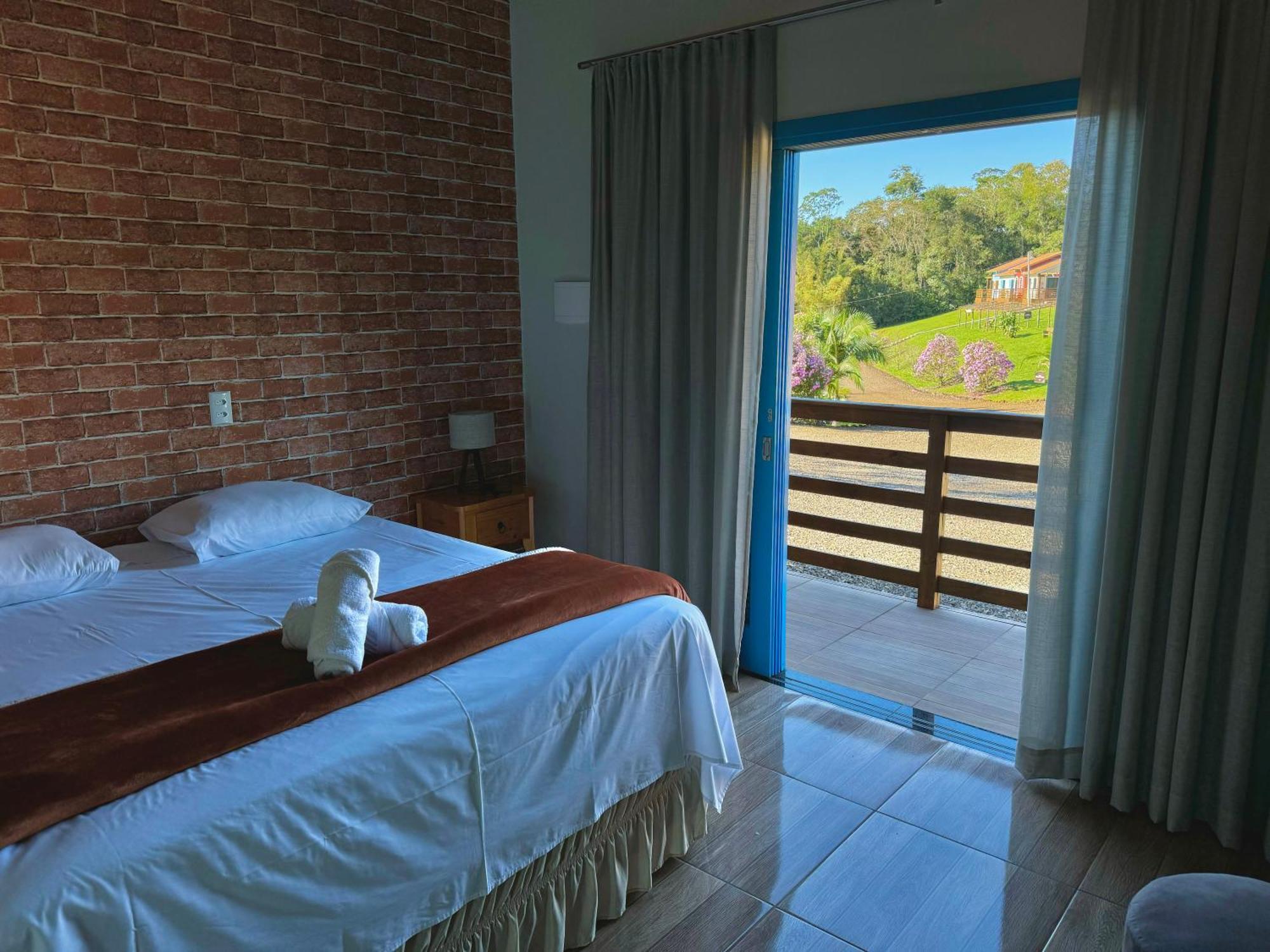Pousada Di Venezia - Hotel Fazenda Nova Veneza  Exteriör bild